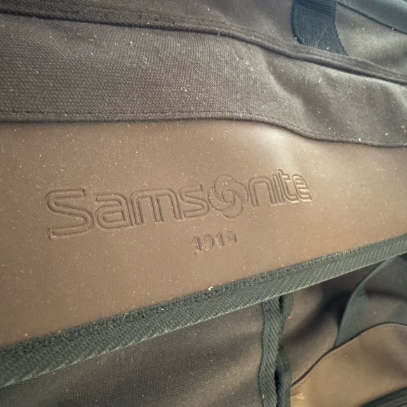 Samsonite luggage - Picture 8 of 10